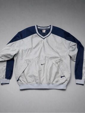 Vintage Nike Light Gray and Navy V-Neck Pullover Windbreaker Jacket